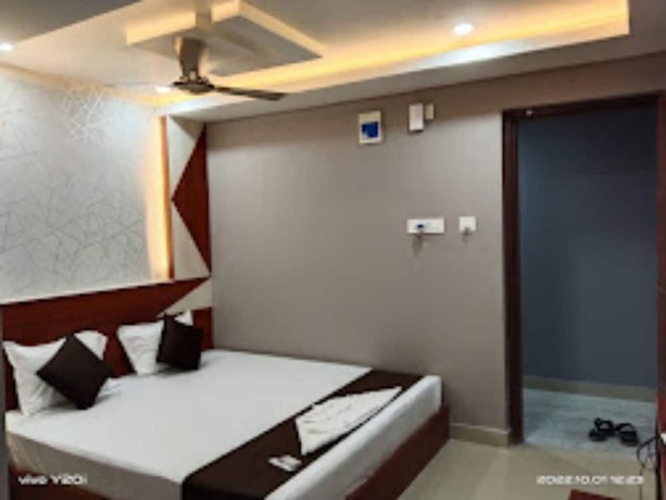 Imagen de la habitación del Hotel Goroomgo Marine Blue Digha. Foto 18