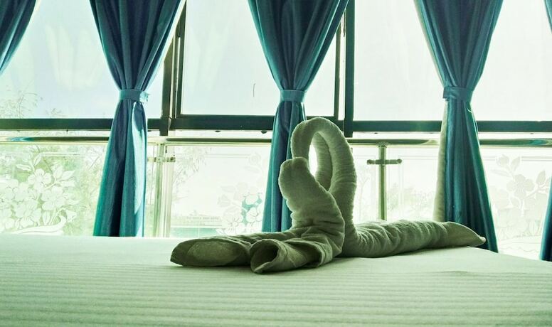 Imagen de la habitación del Hotel Goroomgo Marlin Digha. Foto 9