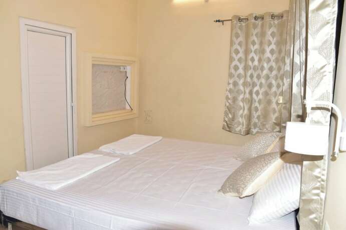 Imagen general del Hotel Goroomgo Maya Inn Guest House Varanasi. Foto 4