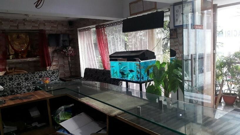 Imagen general del Hotel Goroomgo Mayagiri Patna. Foto 7