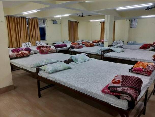 Imagen de la habitación del Hotel Goroomgo Mayagiri Patna. Foto 19