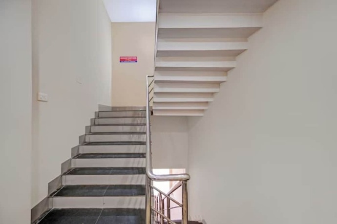 Imagen general del Hotel Goroomgo Moonlight Bhubaneswar. Foto 9