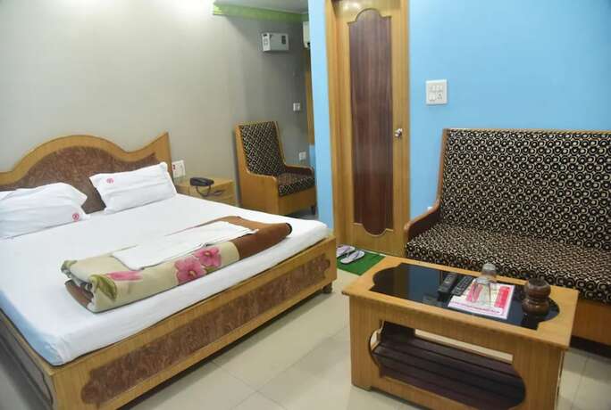 Imagen general del Hotel Goroomgo Mundrika Deluxe Patna. Foto 7