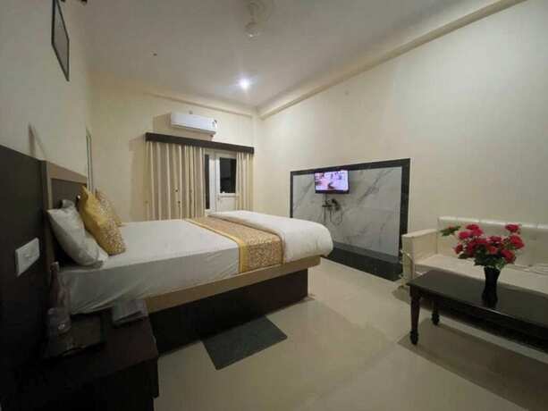 Imagen general del Hotel Goroomgo Nath Palace Varanasi. Foto 3