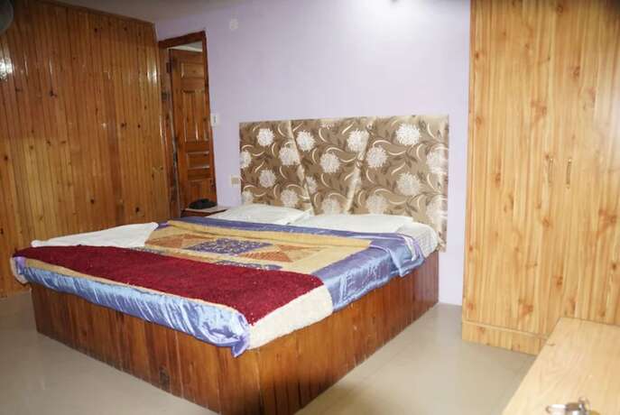 Imagen general del Hotel Goroomgo New Ambika Mall Road Manali. Foto 4