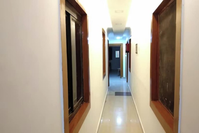 Imagen general del Hotel Goroomgo New Ashiyana Palace Varanasi. Foto 1