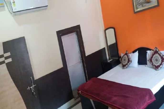 Imagen general del Hotel Goroomgo New Ashiyana Palace Varanasi. Foto 6