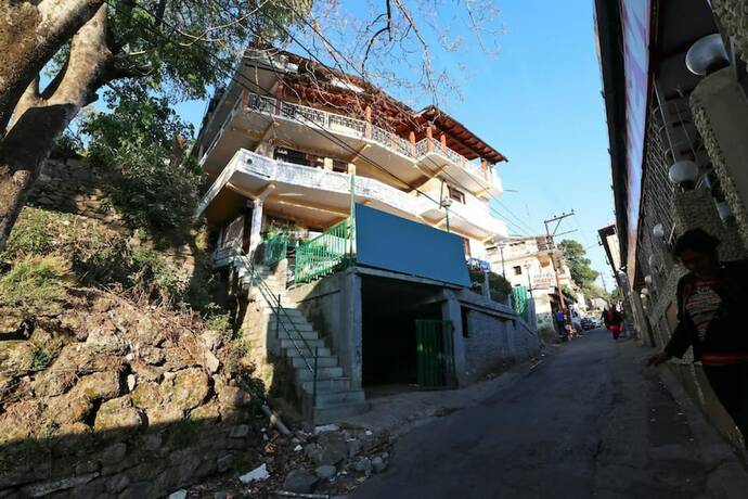 Imagen general del Hotel Goroomgo New Bharat Nainital. Foto 6
