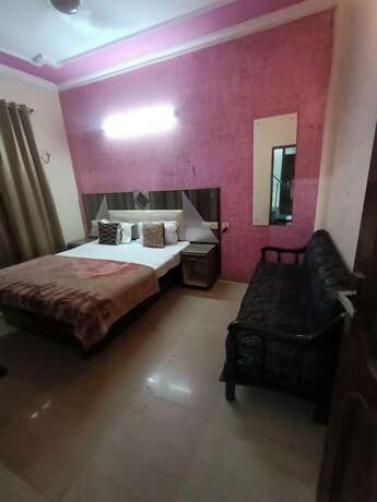 Imagen de la habitación del Hotel Goroomgo New Grand Residency Chandigarh. Foto 17