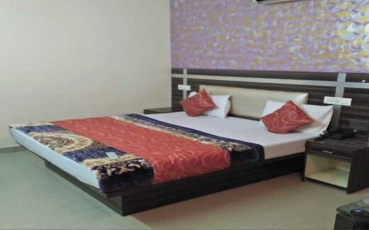 Imagen general del Hotel Goroomgo New Grand Residency Chandigarh. Foto 2
