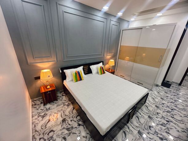 Imagen de la habitación del Hotel Goroomgo Omasha Residency Noida. Foto 19