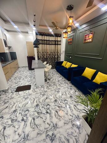 Imagen general del Hotel Goroomgo Omasha Residency Noida. Foto 7