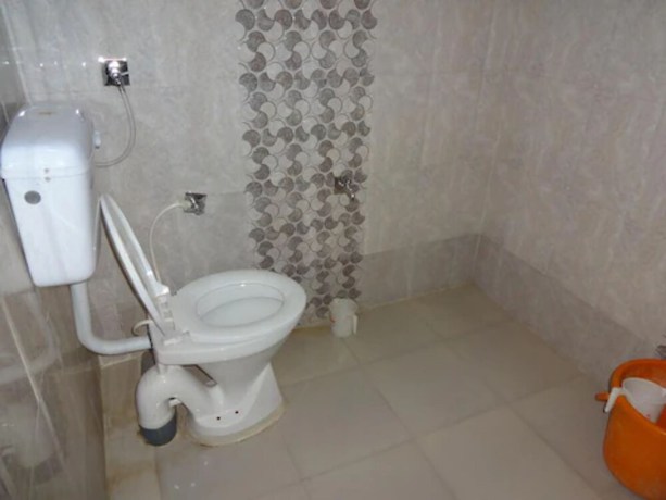 Imagen de la habitación del Hotel Goroomgo Pankaj Palace Jabalpur. Foto 6