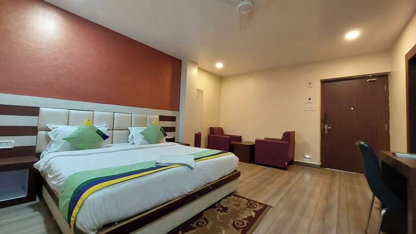 Imagen de la habitación del Hotel Goroomgo Paradise Bhubaneswar. Foto 18