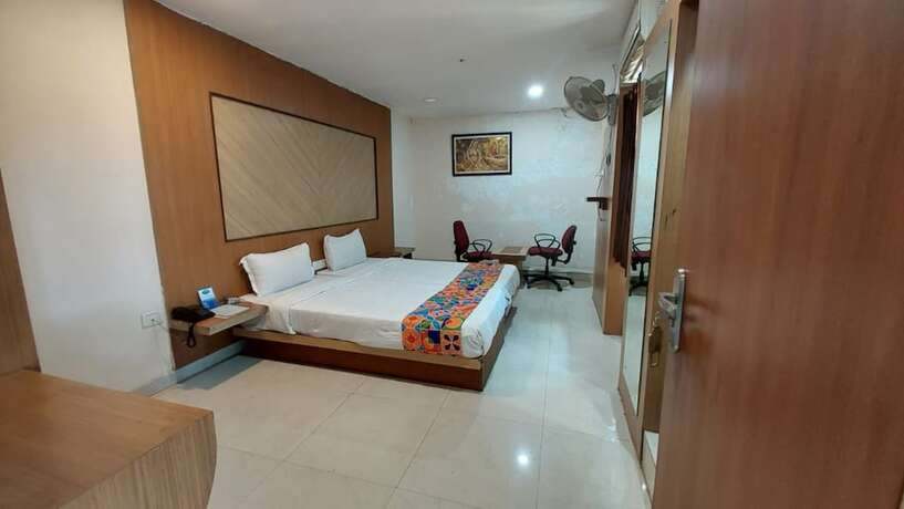 Imagen de la habitación del Hotel Goroomgo Park Resort Bhubaneswar. Foto 19