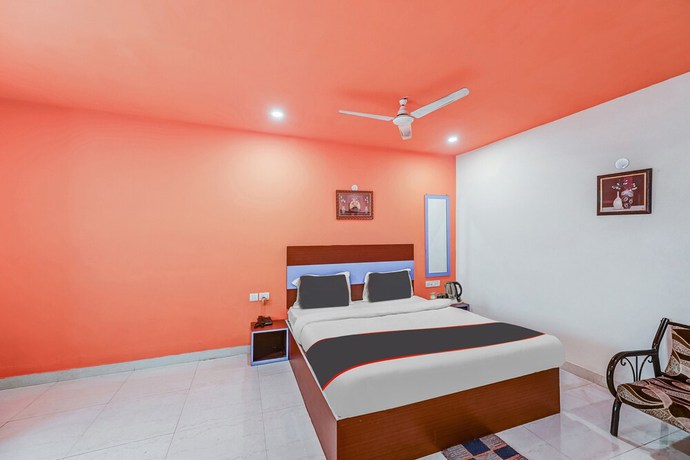 Imagen de la habitación del Hotel Goroomgo Planet Bhubaneswar. Foto 7