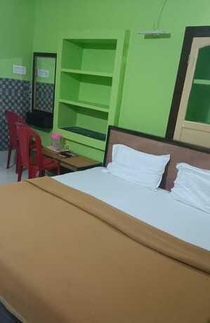 Imagen de la habitación del Hotel Goroomgo Raj Ganga Haridwar. Foto 19
