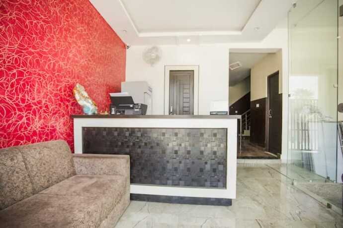 Imagen general del Hotel Goroomgo Raj Ganga Haridwar. Foto 7