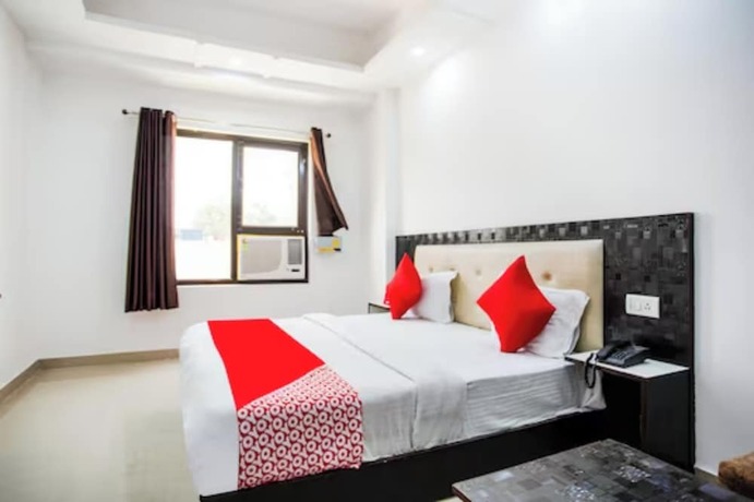 Imagen general del Hotel Goroomgo Raj Ganga Haridwar. Foto 8