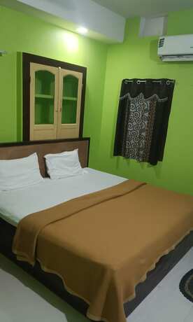 Imagen general del Hotel Goroomgo Raj Ganga Haridwar. Foto 10