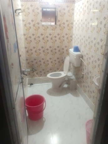 Imagen de la habitación del Hotel Goroomgo Raj Sonia Digha. Foto 16