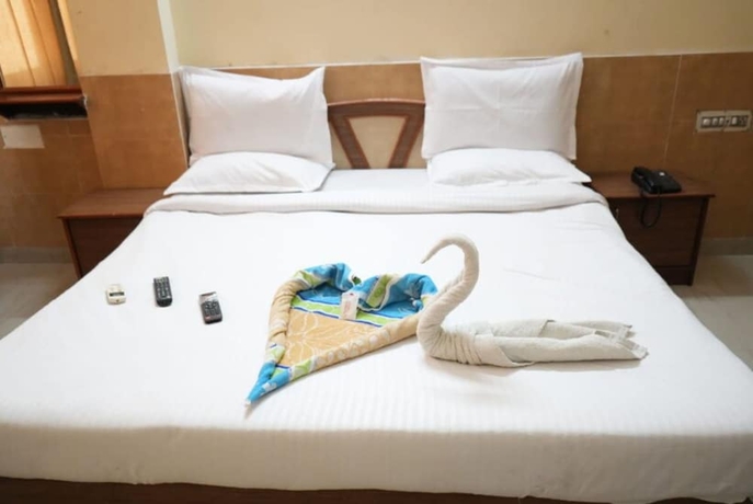 Imagen de la habitación del Hotel Goroomgo Rajpal Palace Udaipur. Foto 7