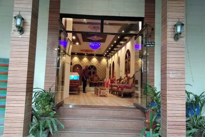 Imagen general del Hotel Goroomgo Rashmi Agra. Foto 5