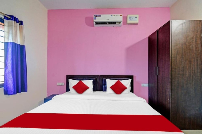 Imagen de la habitación del Hotel Goroomgo SR Palace Bhubaneswar. Foto 5