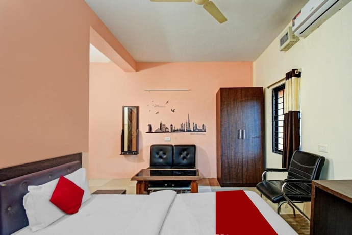 Imagen general del Hotel Goroomgo SR Palace Bhubaneswar. Foto 1