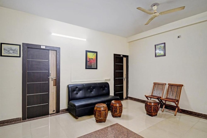 Imagen de los interiores del Hotel Goroomgo SR Palace Bhubaneswar. Foto 18