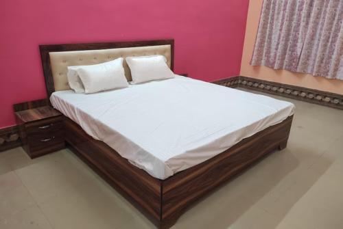 Imagen general del Hotel Goroomgo Sahu Inn , Ayodhya. Foto 2