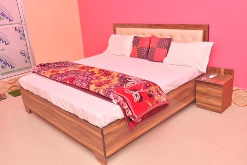 Imagen general del Hotel Goroomgo Sahu Inn , Ayodhya. Foto 8