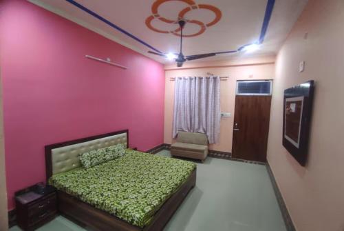 Imagen general del Hotel Goroomgo Sahu Inn , Ayodhya. Foto 10