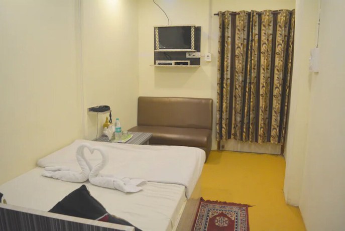 Imagen de la habitación del Hotel Goroomgo Satyam Residency Jabalpur. Foto 5