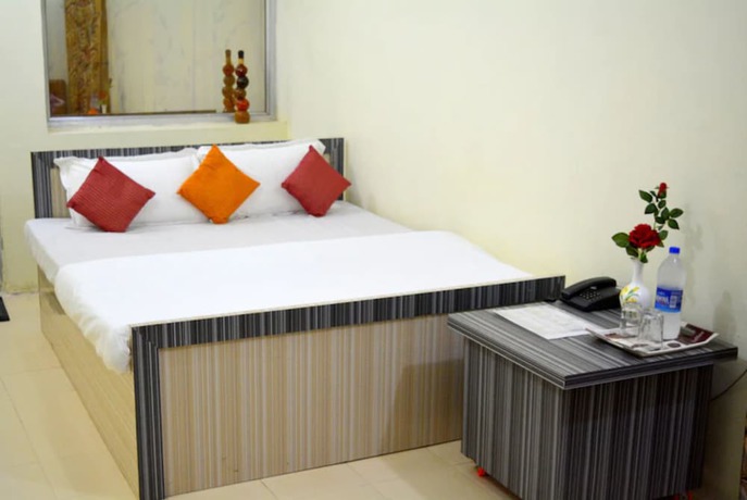 Imagen de la habitación del Hotel Goroomgo Satyam Residency Jabalpur. Foto 8