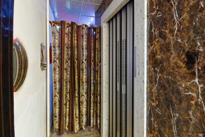 Imagen de la habitación del Hotel Goroomgo Satyam Residency Jabalpur. Foto 9