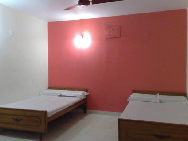 Imagen de la habitación del Hotel Goroomgo Shanti Guest House Varanasi. Foto 8
