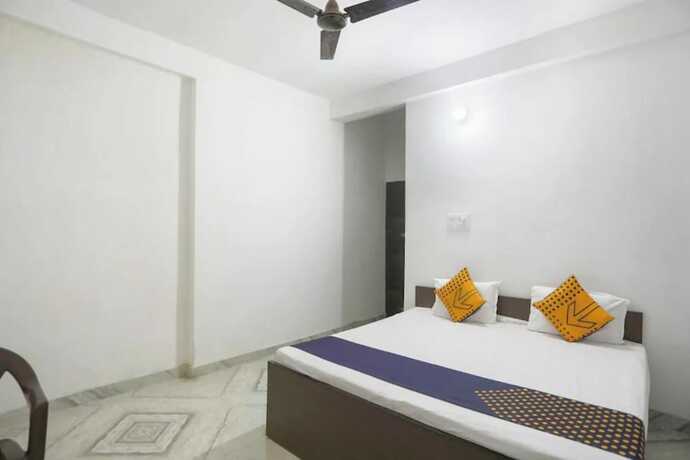 Imagen de la habitación del Hotel Goroomgo Shiv Ganga Guest House varanasi. Foto 10