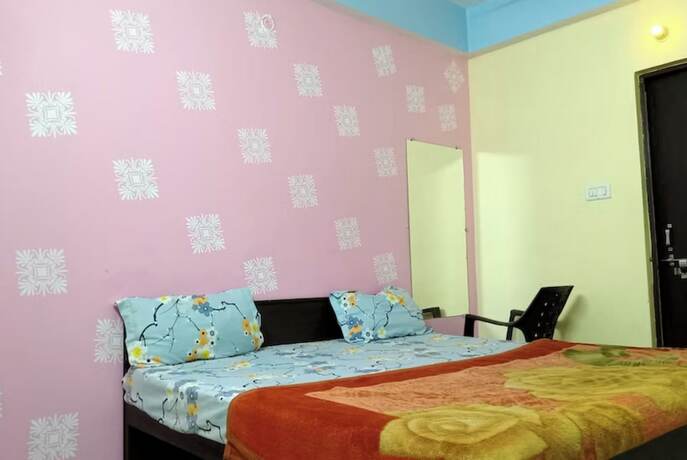 Imagen de la habitación del Hotel Goroomgo Shivay Guest House Varanasi. Foto 11