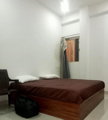 Imagen general del Hotel Goroomgo Shivay Varanasi. Foto 3