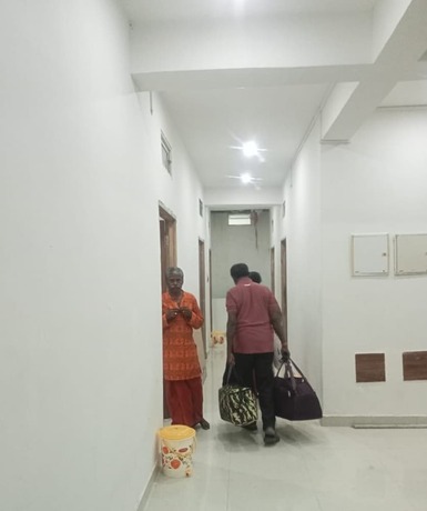 Imagen general del Hotel Goroomgo Shivay Varanasi. Foto 6