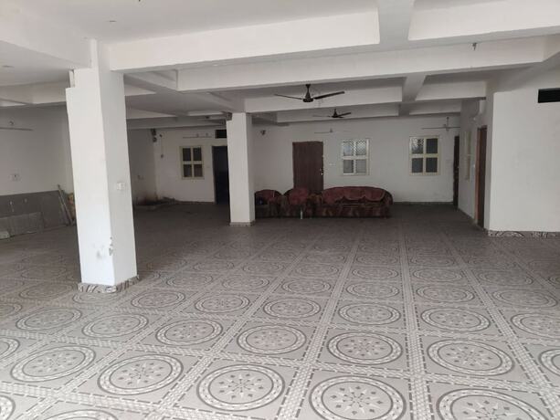 Imagen general del Hotel Goroomgo Shivay Varanasi. Foto 8