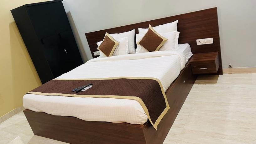 Imagen de la habitación del Hotel Goroomgo Shri Ganesh Jaipur. Foto 6