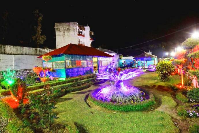 Imagen general del Hotel Goroomgo Silvertree Inn Bhimtal. Foto 6