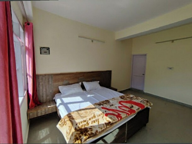 Imagen general del Hotel Goroomgo Sukh Dham Homestay Shimla. Foto 7