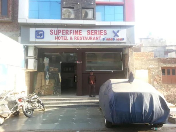 Imagen general del Hotel Goroomgo Superfine Ambala. Foto 2