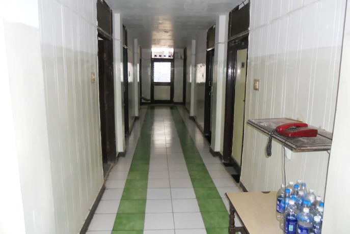 Imagen de los interiores del Hotel Goroomgo Swagat Bhubneshwar. Foto 6