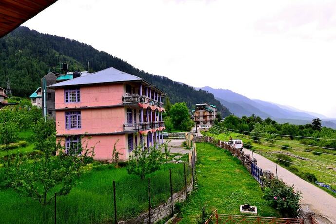 Imagen general del Hotel Goroomgo Tara Cottage Manali. Foto 5