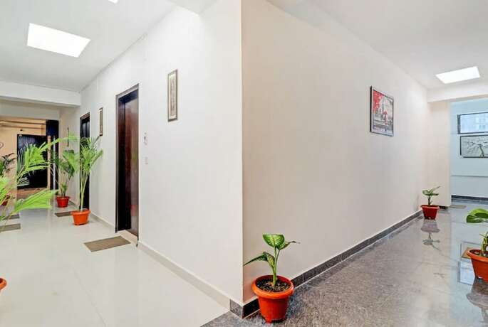 Imagen general del Hotel Goroomgo Vasundhara Grand Ghaziabad. Foto 3