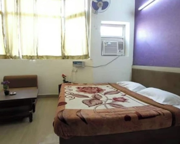 Imagen general del Hotel Goroomgo Viren Holiday Home Agra. Foto 9